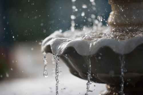 Gosbrunnur í Ridvángarðinum í 'Akká, Ísrael.