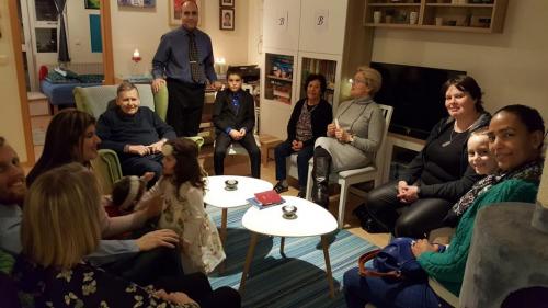 Bahá'íar í Kópavogi halda upp á fæðingu Bahá'u'lláh.