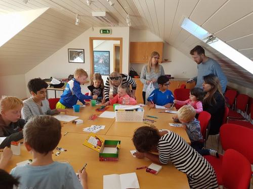 Barnakennsla í húsinu að Kistufelli meðan á umdæmissamkomu stóð